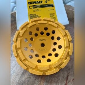 DeWalt 7-Inch Yellow Grinding Wheel 7” Double Row Segmented Cup Grinding Wheel